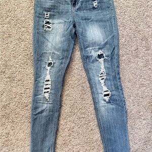 No Boundaries Ripped Skinny Jeans in Blue